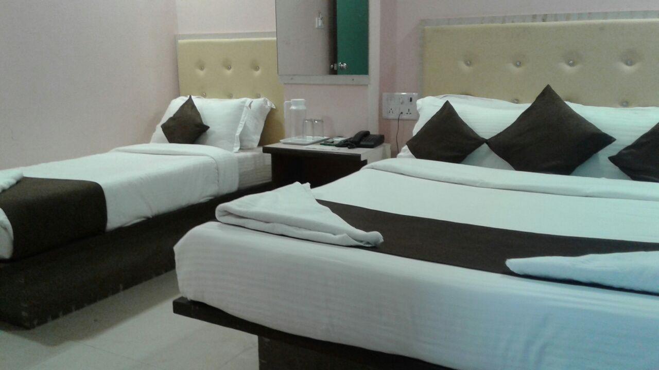 Sai Leela Grand Hotel Мумбай Екстериор снимка